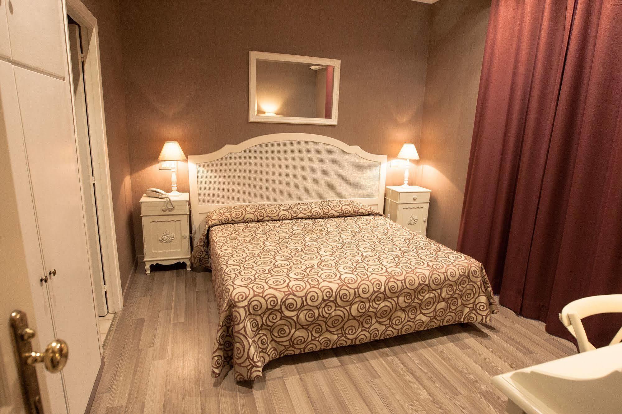 רומא Hotel Gerber מראה חיצוני תמונה