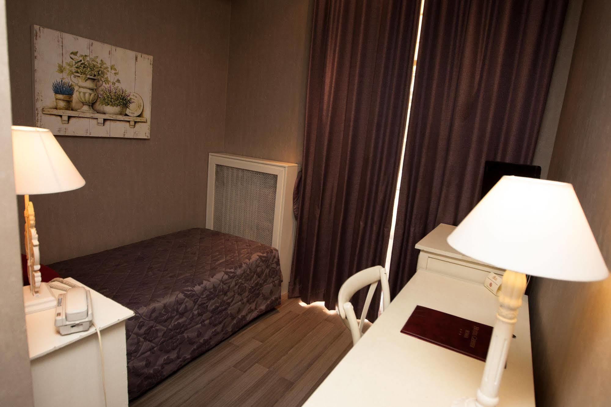 רומא Hotel Gerber מראה חיצוני תמונה