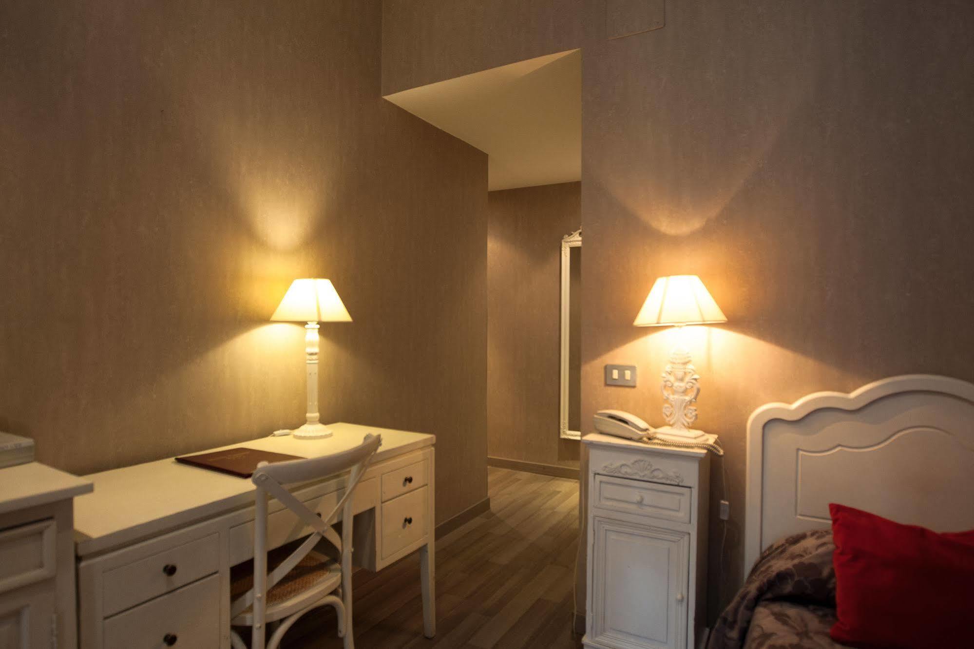 רומא Hotel Gerber מראה חיצוני תמונה
