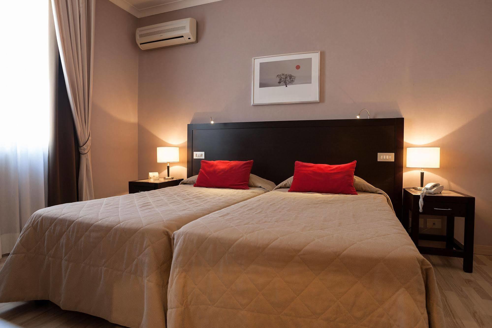 רומא Hotel Gerber מראה חיצוני תמונה