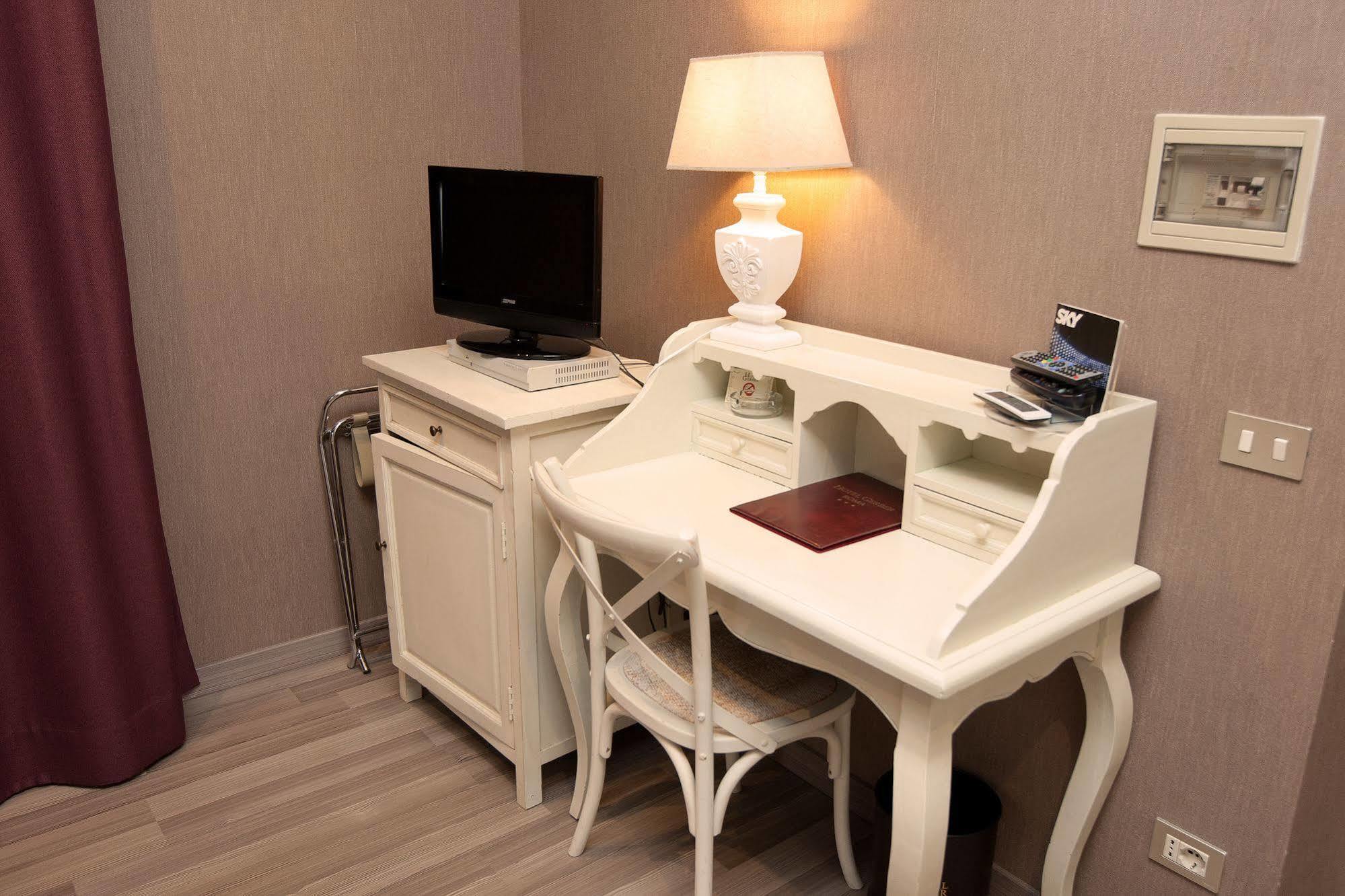רומא Hotel Gerber מראה חיצוני תמונה